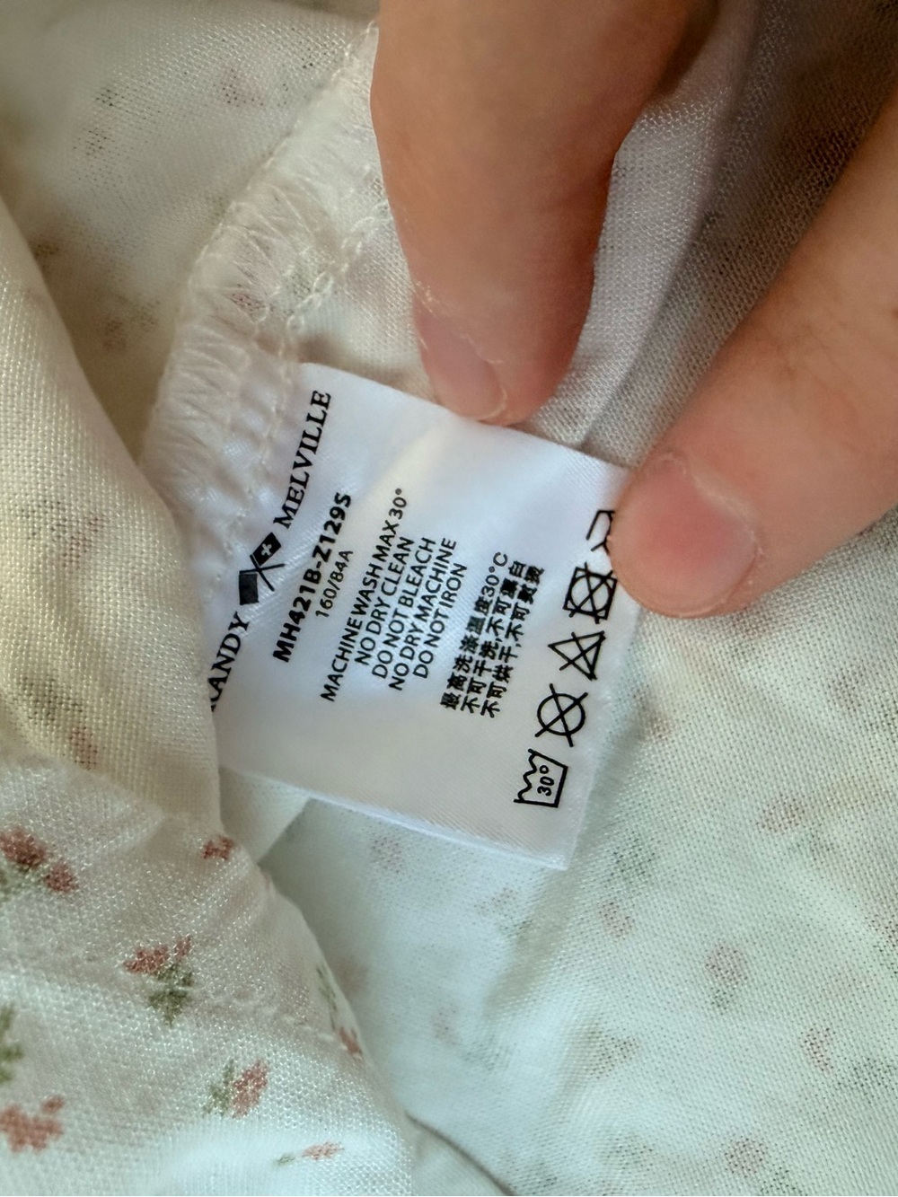 Brandy Melville Lot of Tie Back Tops - Picture 8 of 10
